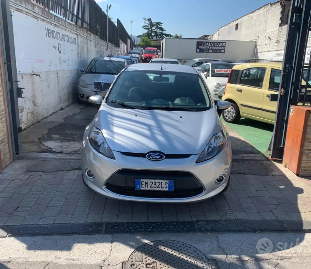 Ford Fiesta 5p 1.2 16v Titanium c/esp E5 - 1