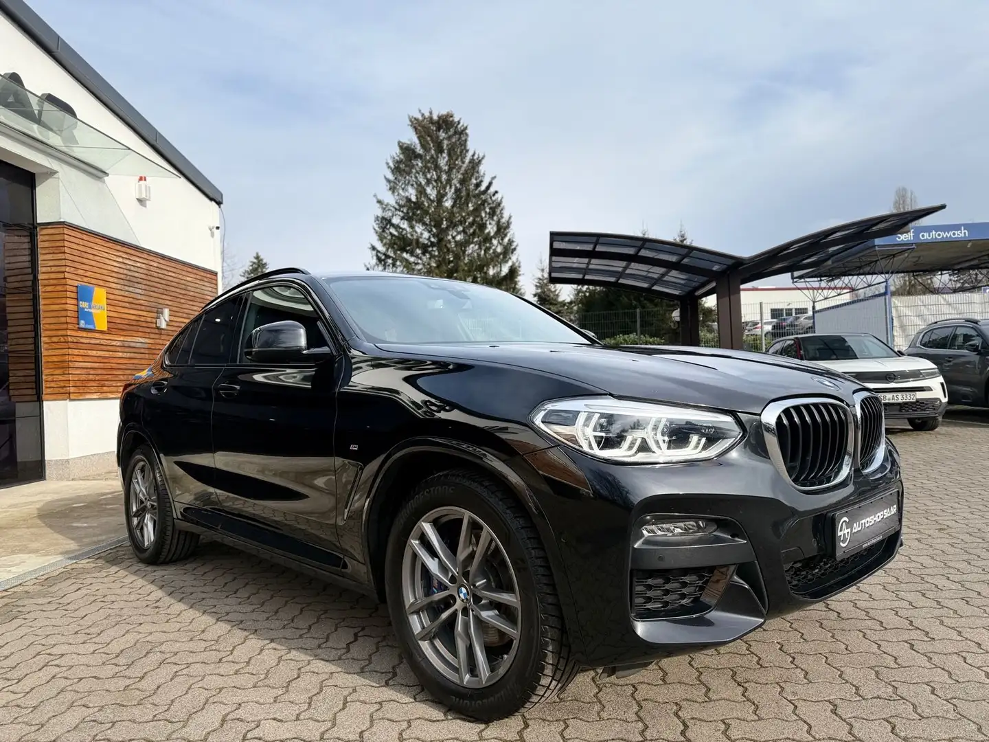 BMW X4 xDrive 30 d M Sport Topzustand Schwarz - 2
