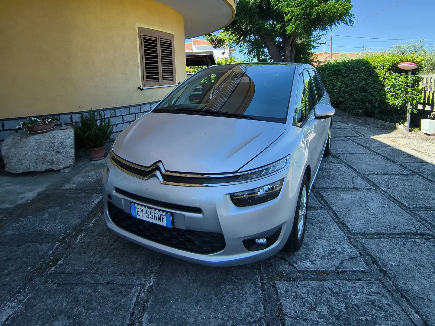 Citroen Grand C4 Picasso C4 Grand Picasso 1.6 e-hdi Business 115cv etg6 Zilver - 2