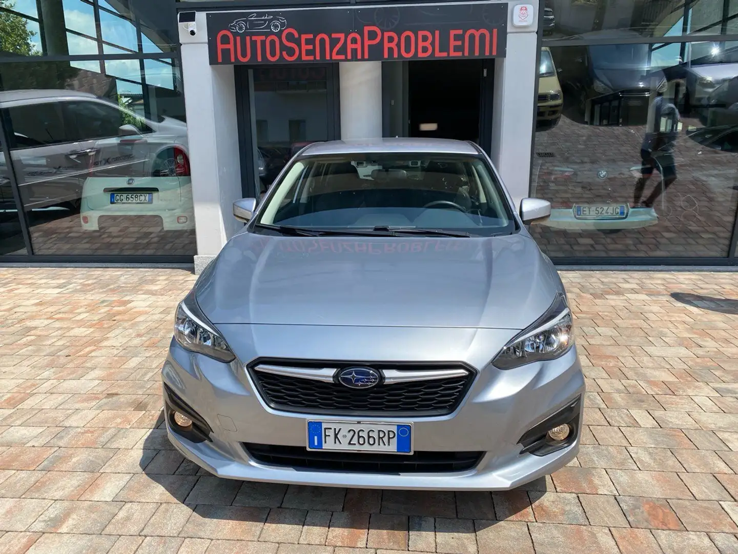 Subaru Impreza Impreza IV 2018 1.6i Pure lineartronic Argent - 2