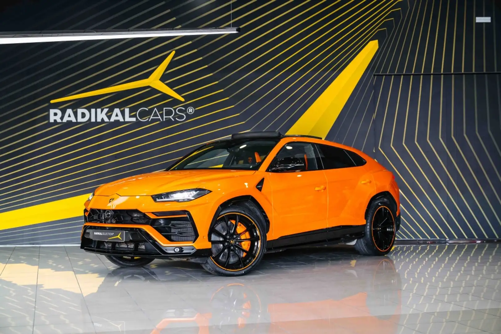 Lamborghini Urus 4.0 V8 Aut. Naranja - 2