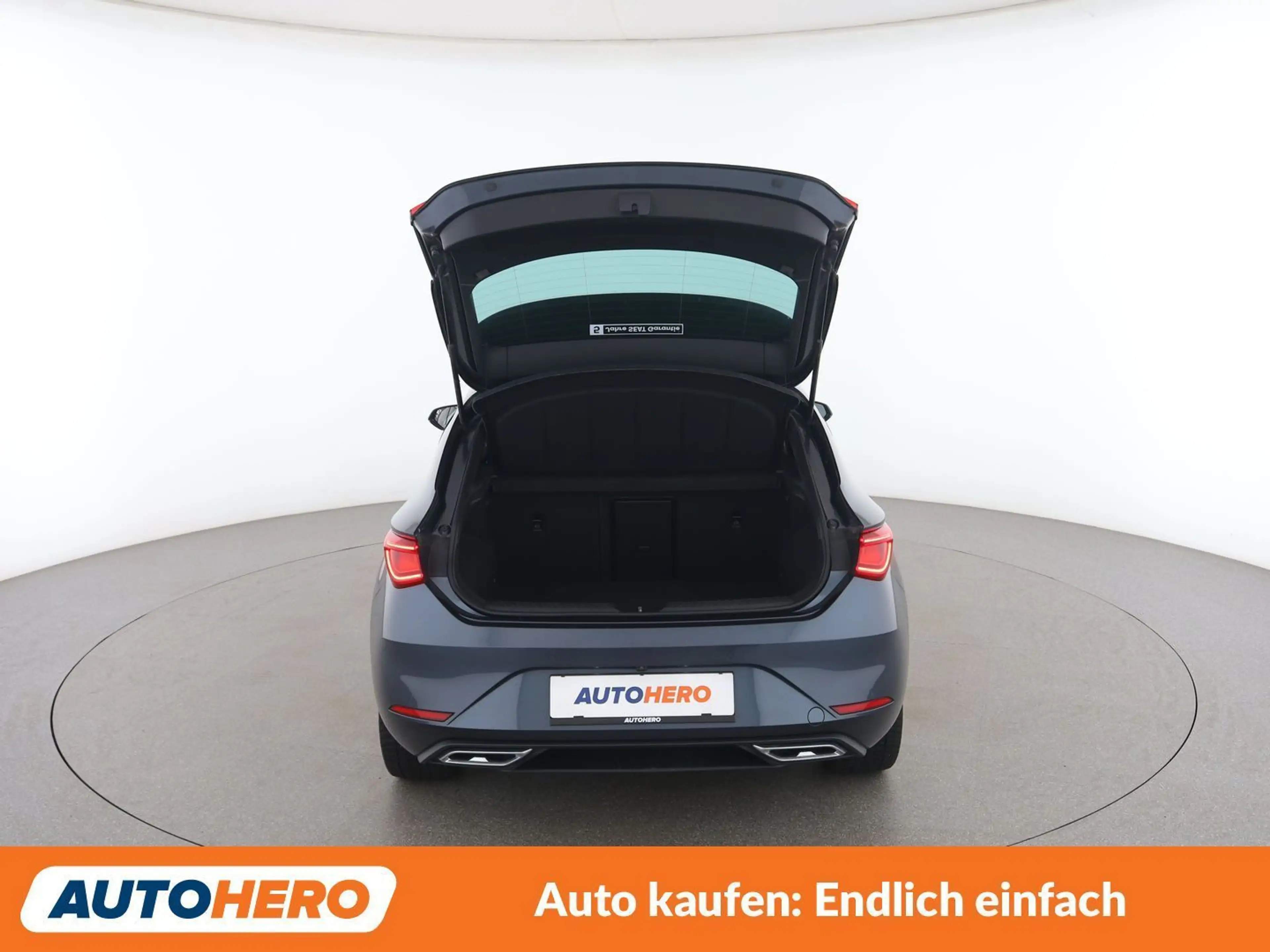 SEAT Leon e-Hybrid 1.4 TSI e-HYBRID FR — photo 16