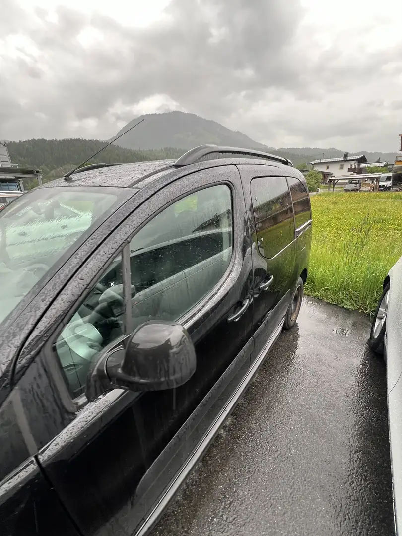 Citroen Berlingo Berlingo Multispace BlueHDI 100 Family Family Schwarz - 2