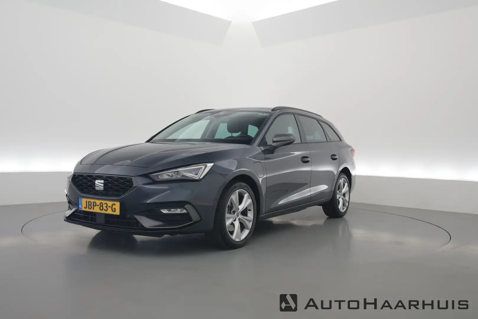 SEAT Leon e-Hybrid Sportstourer 1.4 TSI eHybrid PHEV FR Business Inte Gris - 1