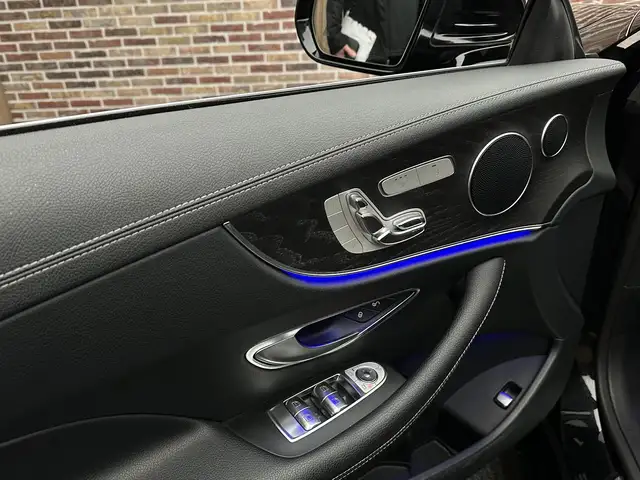 Mercedes-Benz E-Class view 15
