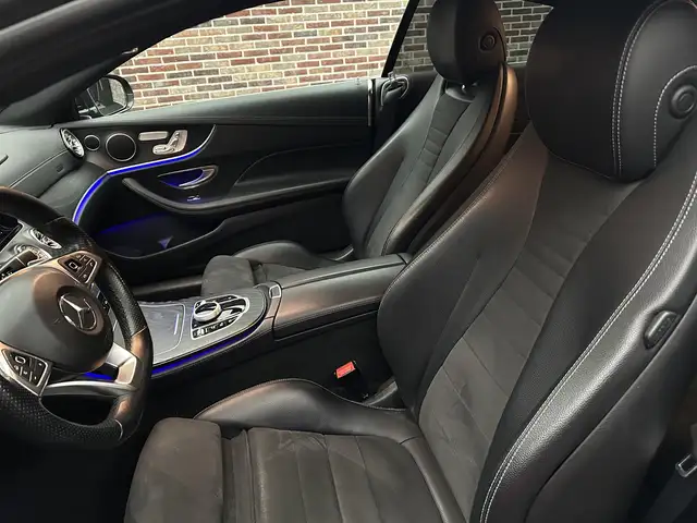 Mercedes-Benz E-Class view 12