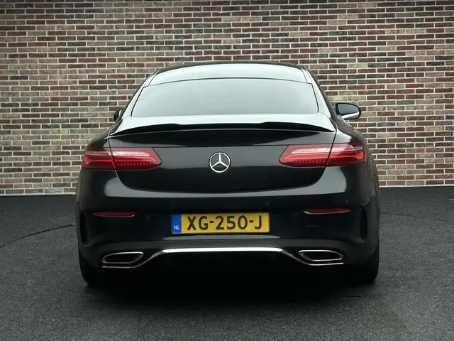Mercedes-Benz E-Class view 7