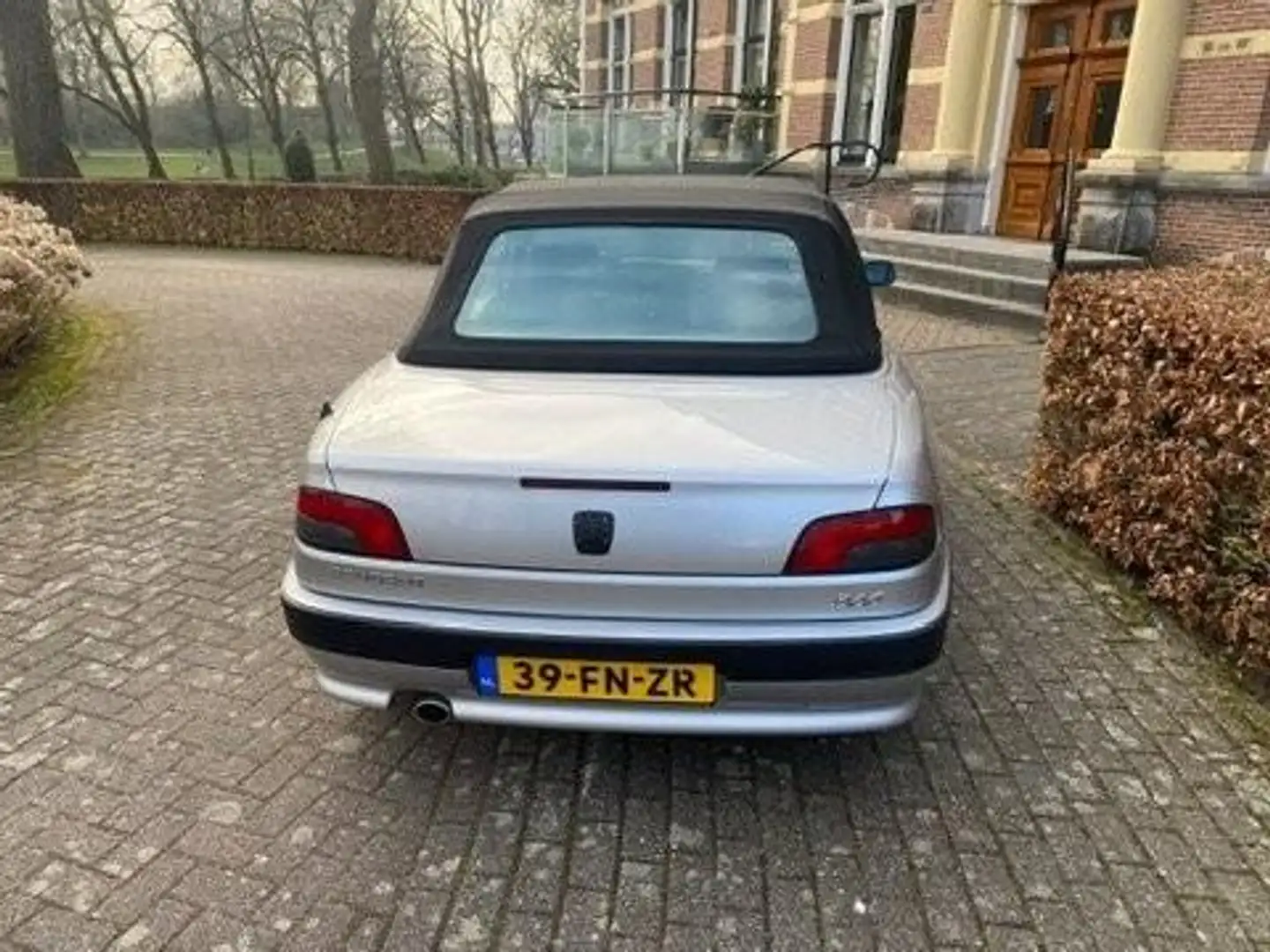 Peugeot 306 Cabriolet 1.6 Gris - 2