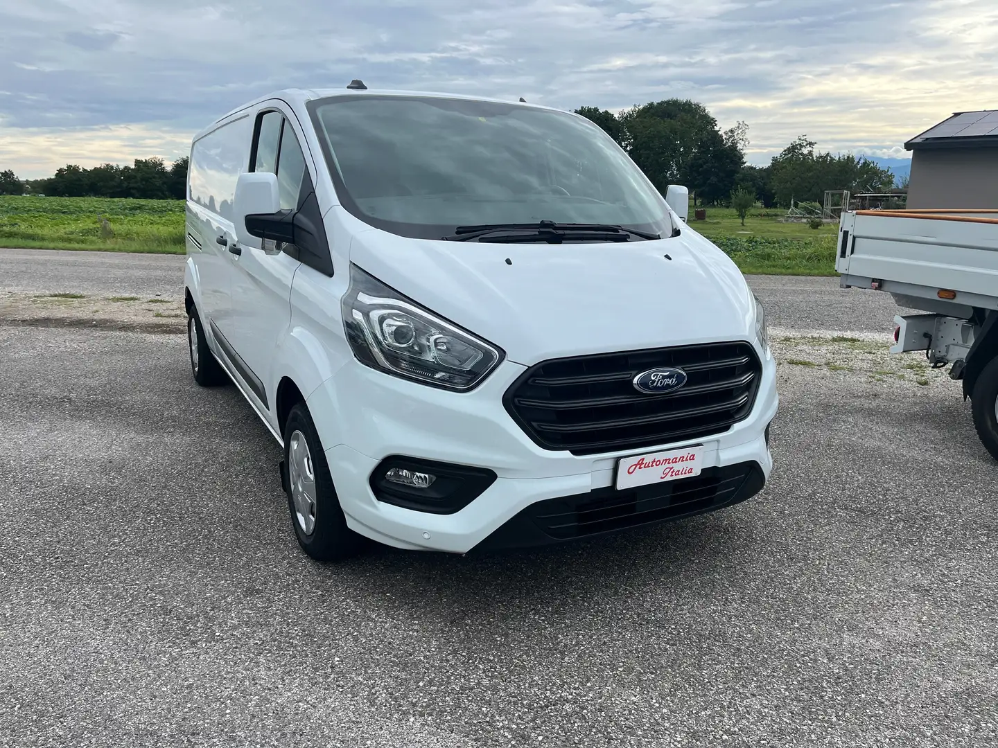 Ford Transit Custom 300 L2 H1 Bianco - 2
