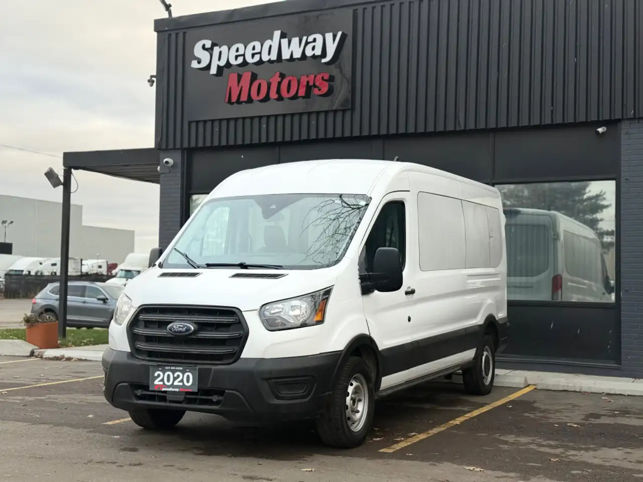 Ford Transit Cargo Van снимка Ford Transit Cargo Van