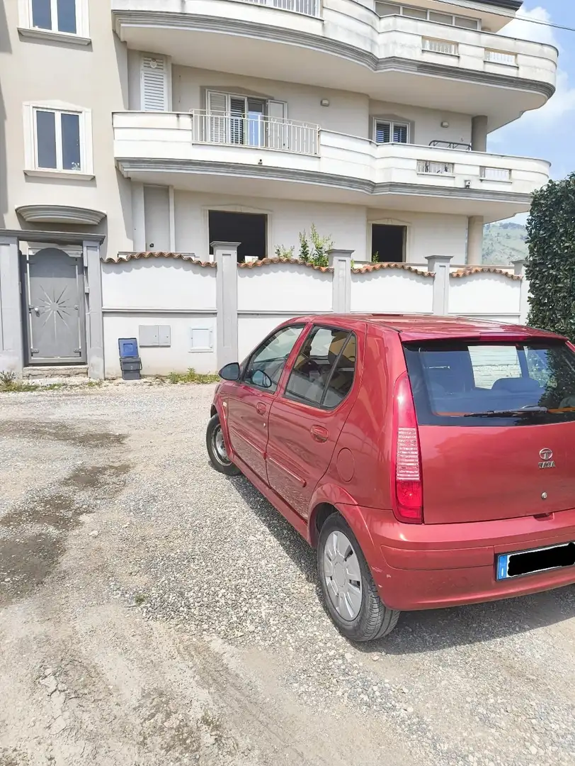Tata Indica Indica 1.4 GLX AC bi-fuel G Rouge - 2