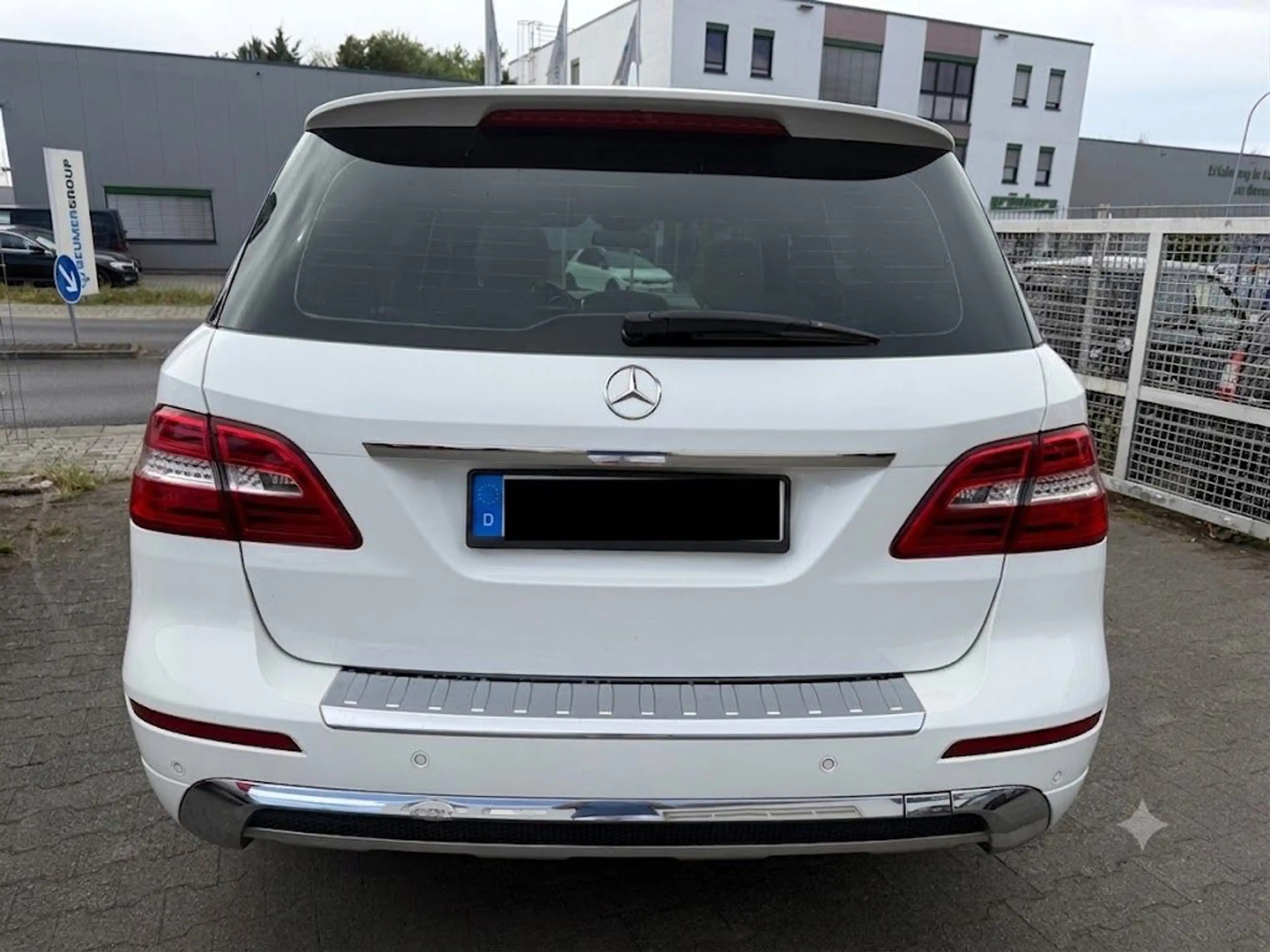 Mercedes-Benz ML 350 ML ML 350 BlueEfficiency 4Matic — photo 7