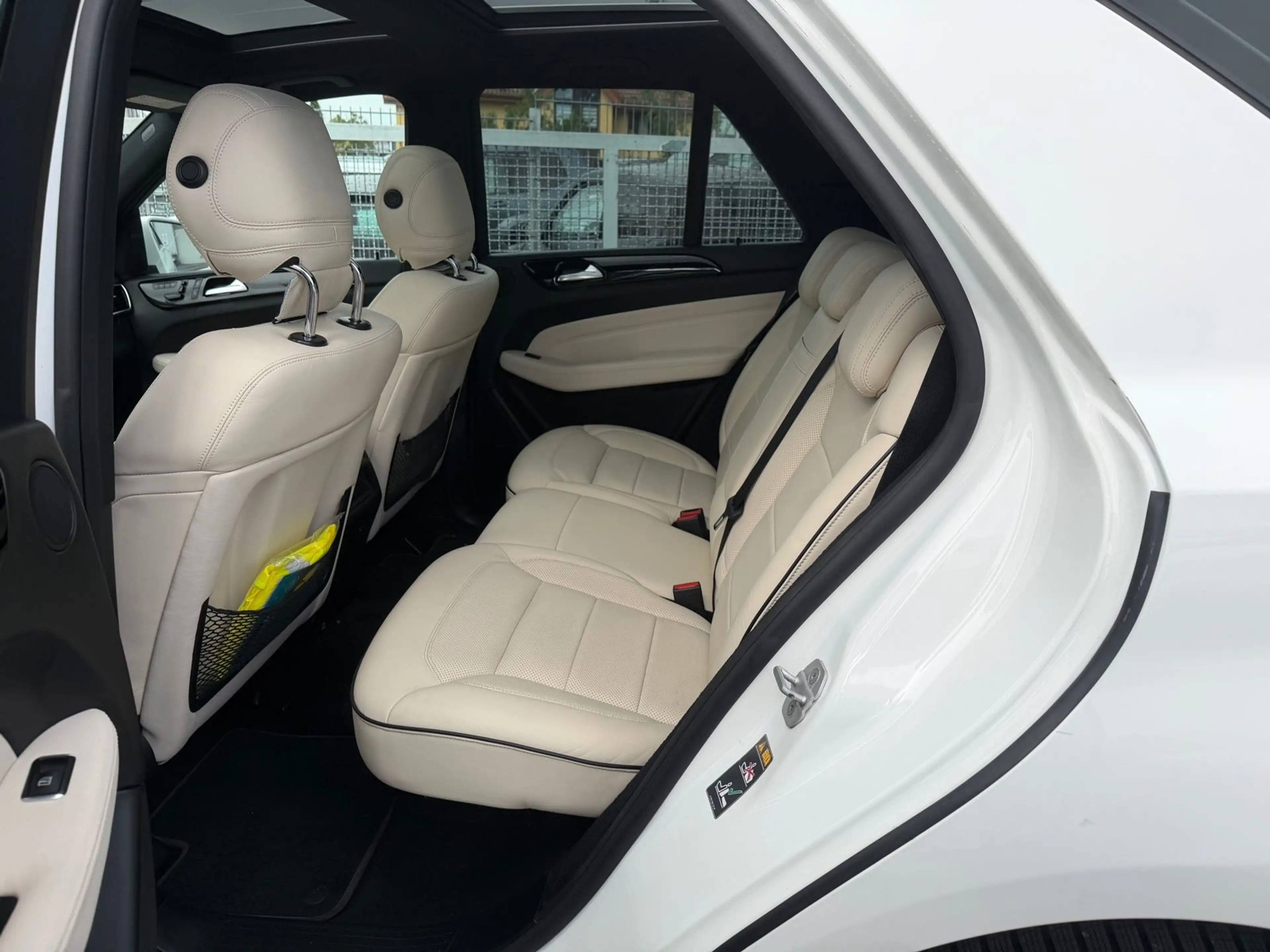 Mercedes-Benz ML 350 ML ML 350 BlueEfficiency 4Matic — photo 11