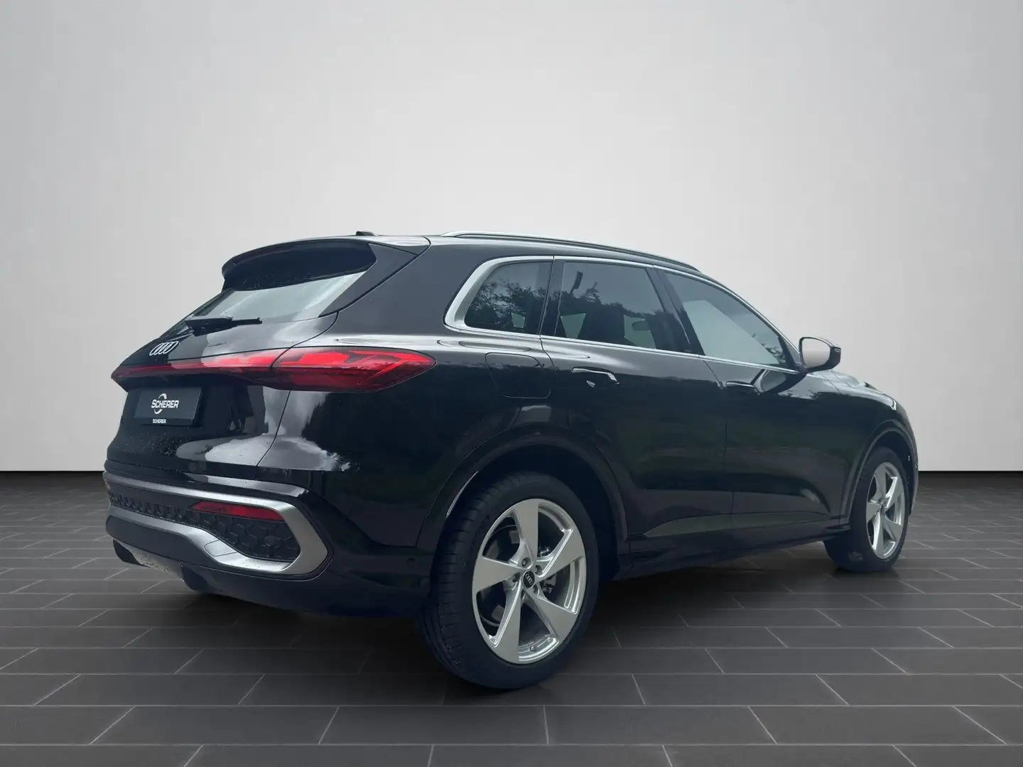 Audi Q5 TDI Quattro Schwarz - 2