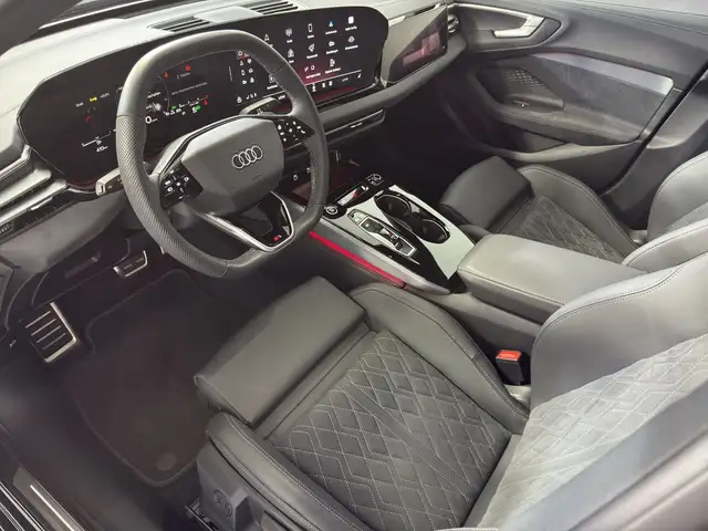 Audi A5 view 6