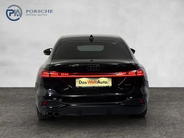 Audi A5 view 5