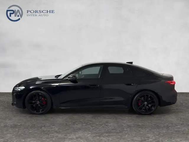 Audi A5 view 3