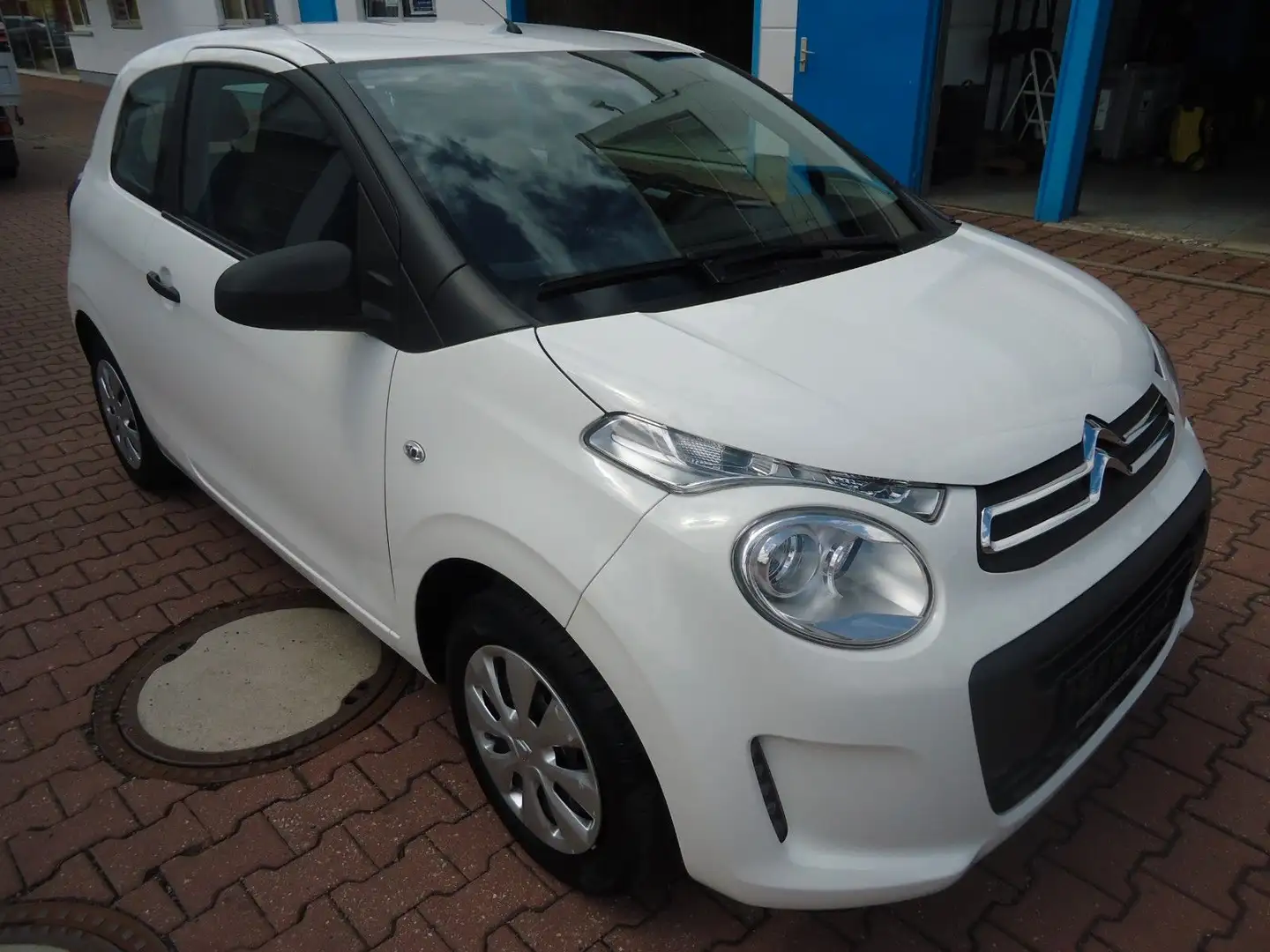 Citroen C1 1.0 VTi Live Start&Stop *Klima-Radio* Blanc - 2