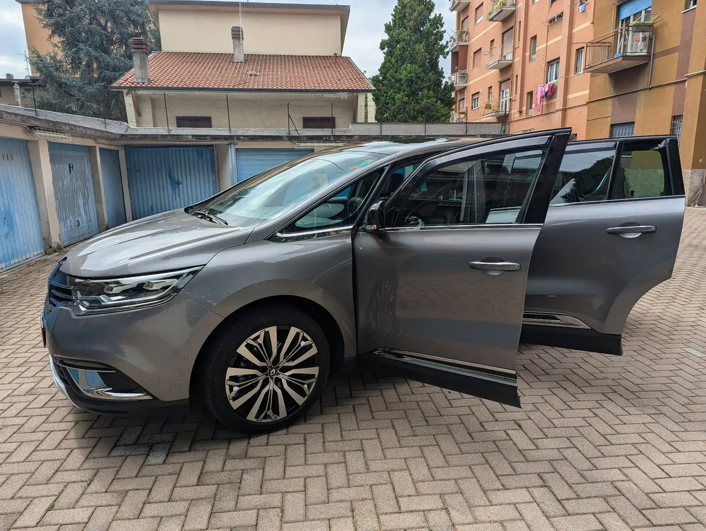 Renault Espace 2.0 blue dci Initiale Paris 200cv edc - 1