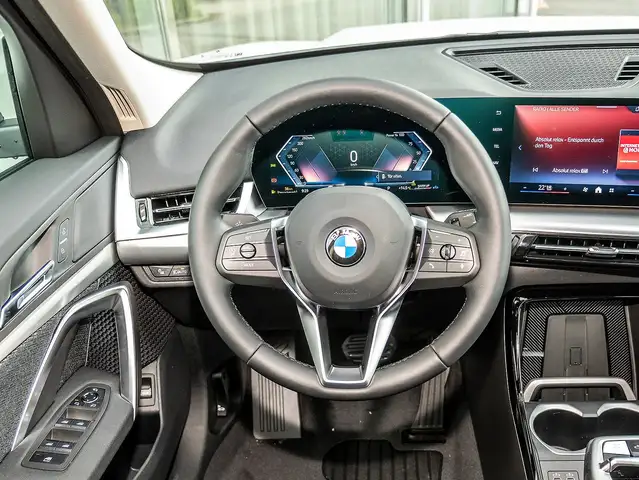 BMW X1 view 9