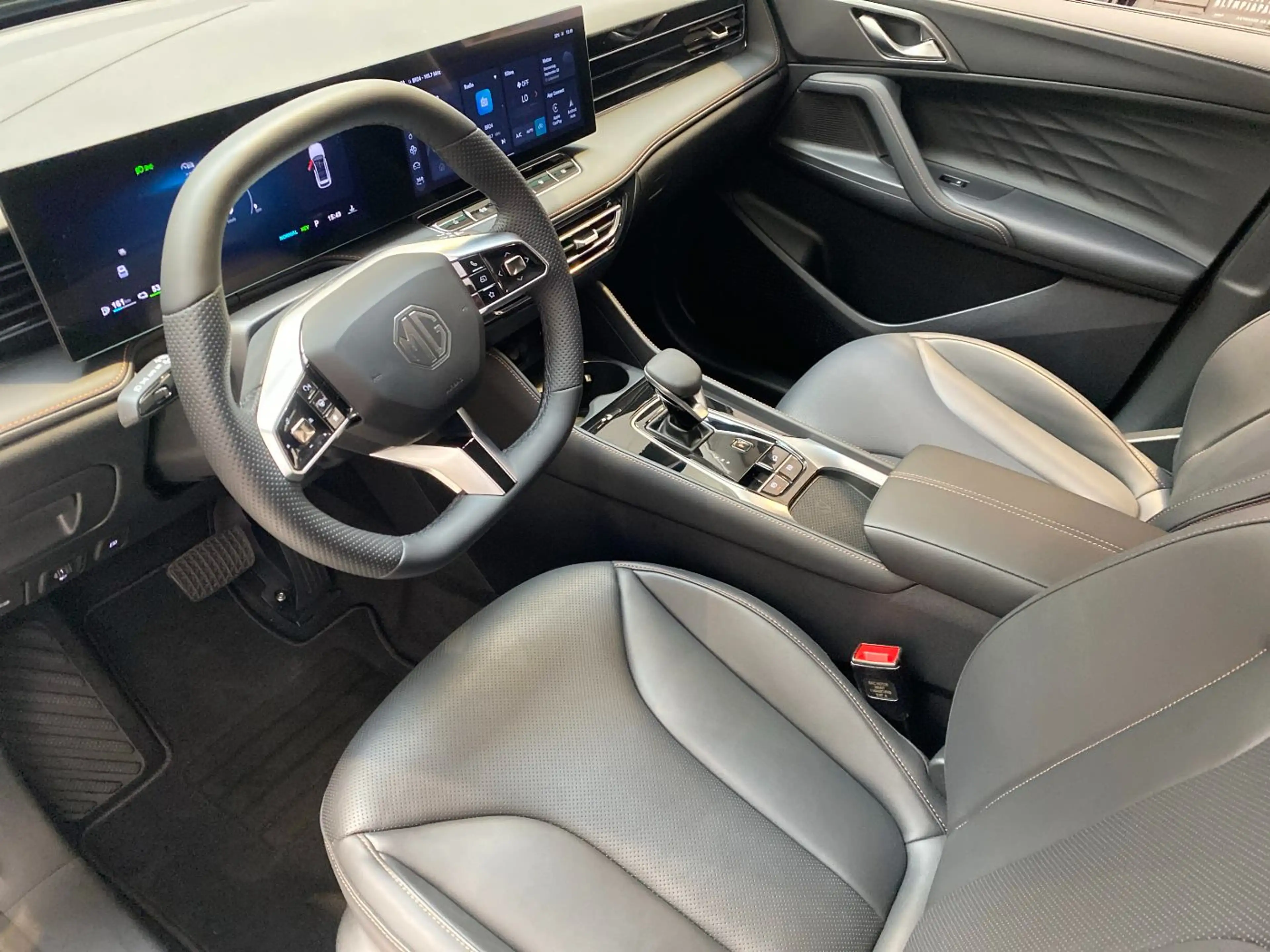 MG HS PHEV Luxury ACC LED Navi Pano SD SHZ 360 — photo 6
