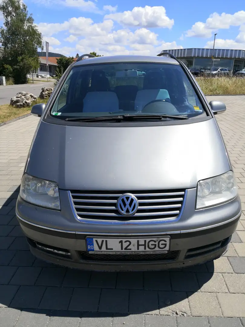 Volkswagen Sharan Sharan 1.9 TDI Goal Серый - 1