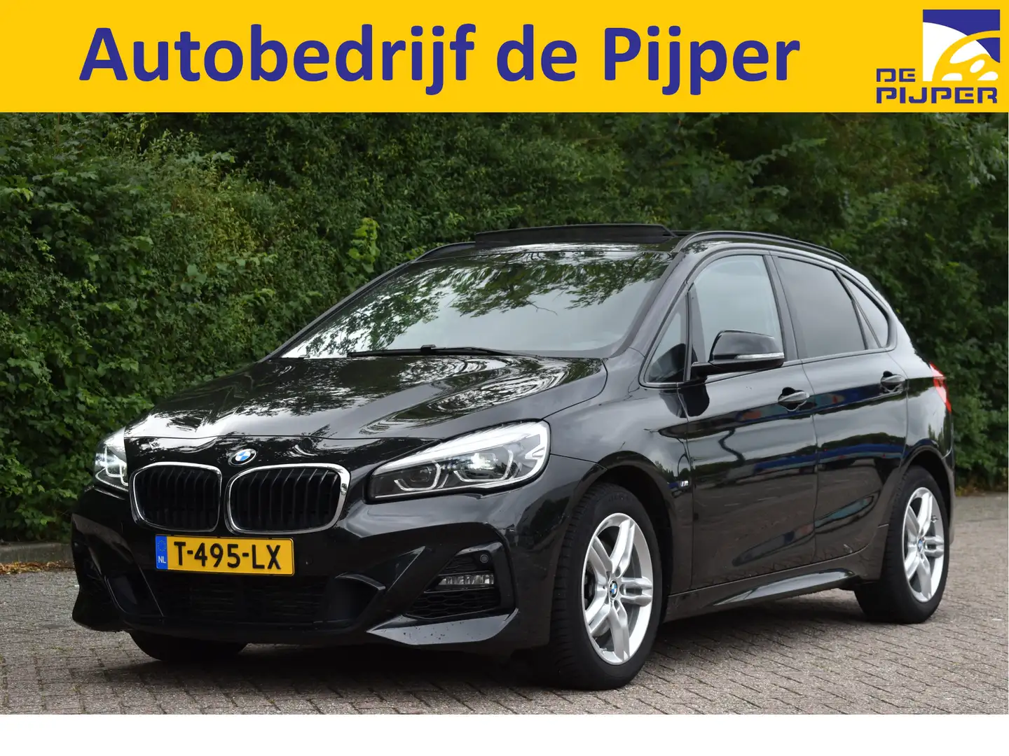 BMW 220 2-serie Active Tourer 220i High Executive M-SPORT, Zwart - 1