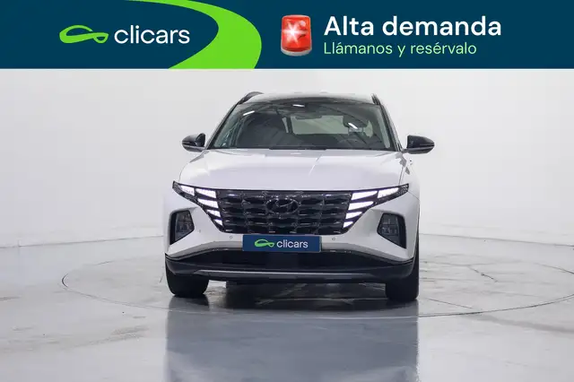 Hyundai Tucson view 2