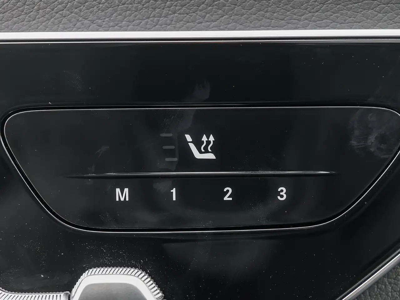 Mercedes-Benz EQE снимка Mercedes-Benz EQE