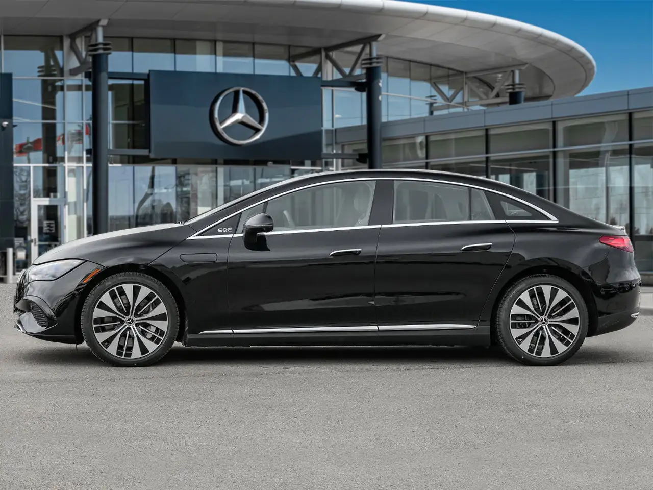 Mercedes-Benz EQE снимка Mercedes-Benz EQE