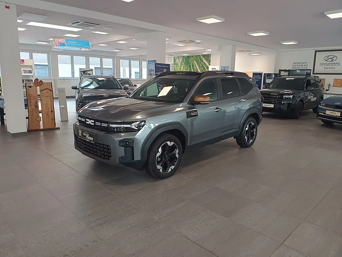 Dacia Bigster Extreme Hybrid 155 *AHK*Pano*LED*Navi* Grau - 2