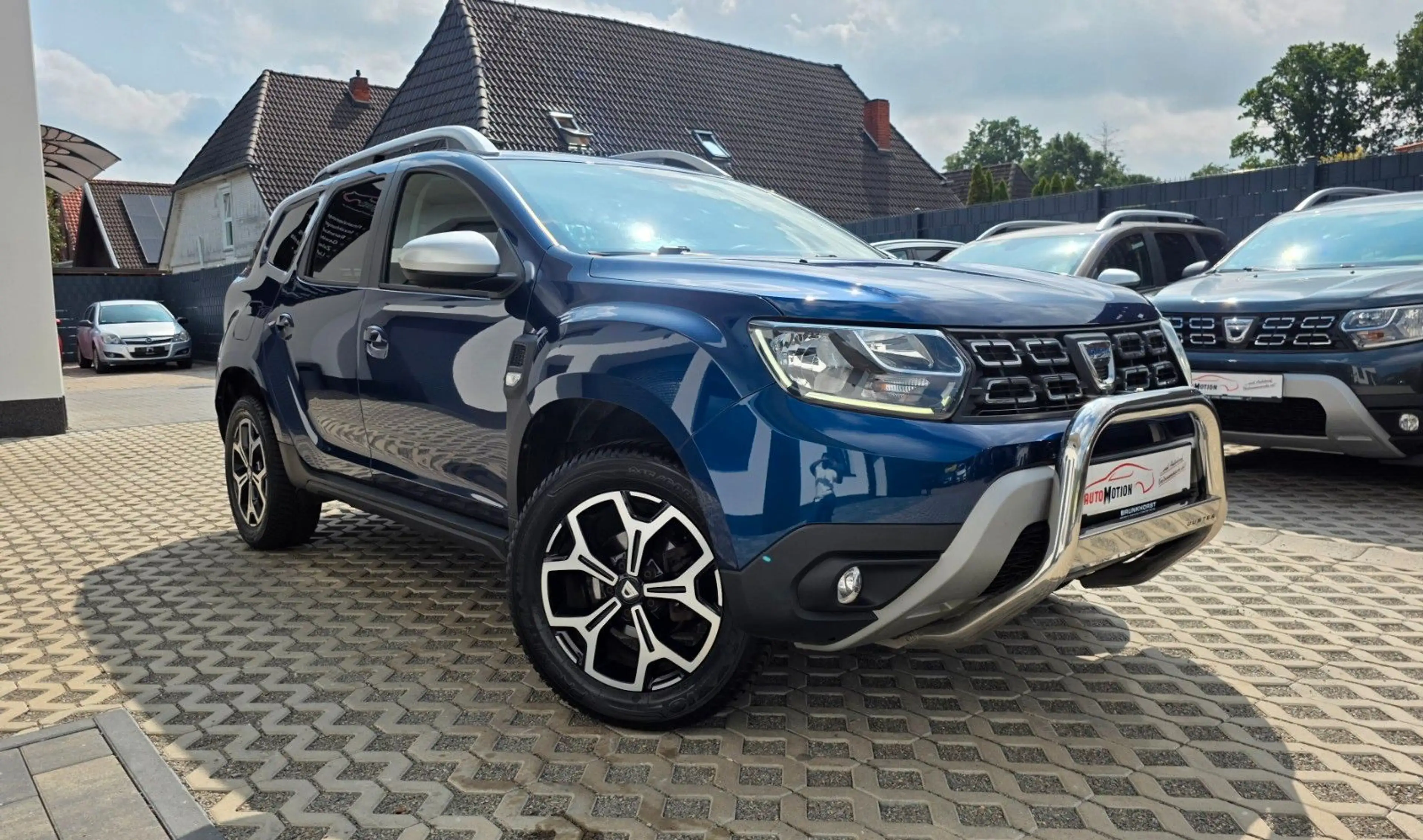 Dacia Duster II Prestige*Erstbesitz*LPG*AHK*Navi*PDC* — photo 4