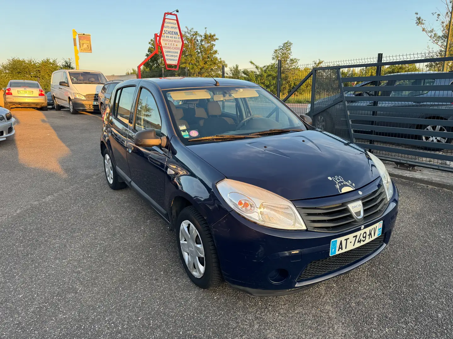 Dacia Sandero Sandero 1.4 MPI 75 Bleu - 1