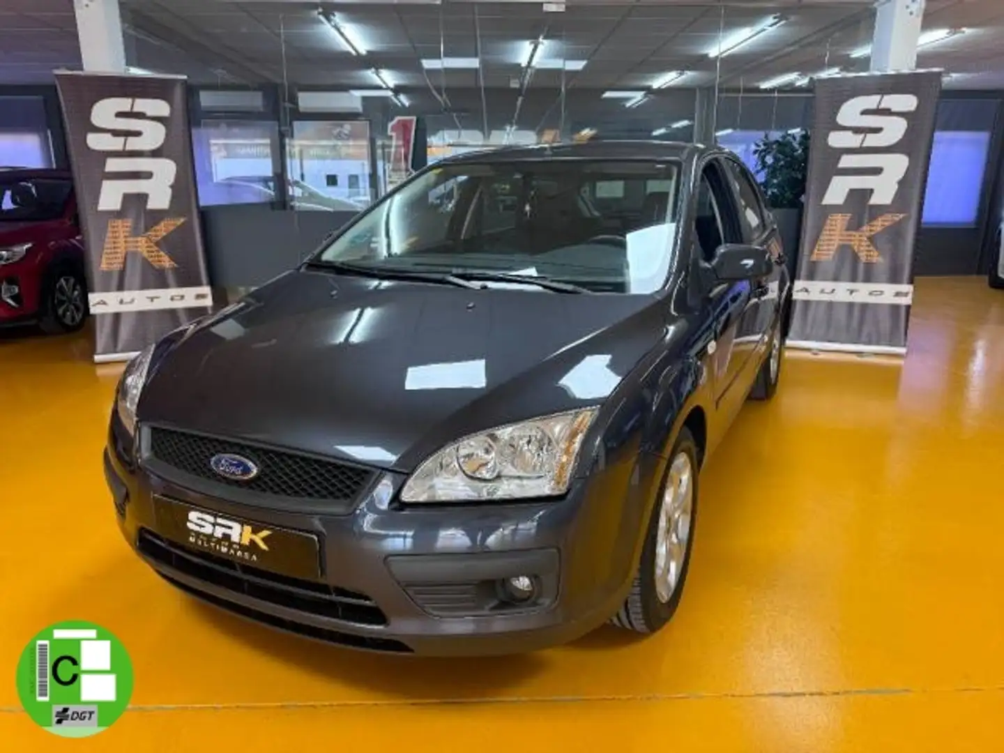 Ford Focus S.Break 1.6Ti-VCT Trend Gris - 1