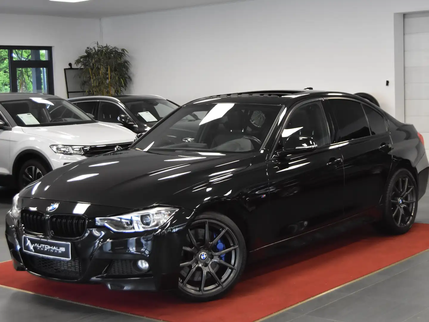 BMW 330 d xDrive M-Paket~SHD~HUD~H&K~19ZOLL~TÜV NEU Noir - 1