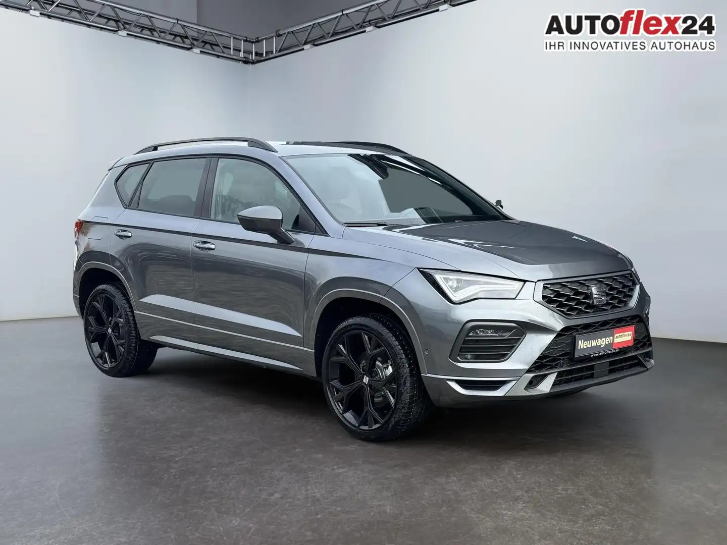 SEAT Ateca 1.5 TSI DSG FR Black Edition 19Z AHK PDC SHZ Na... Gri - 1