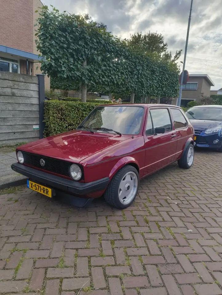 Volkswagen Golf 1.6, foto 1