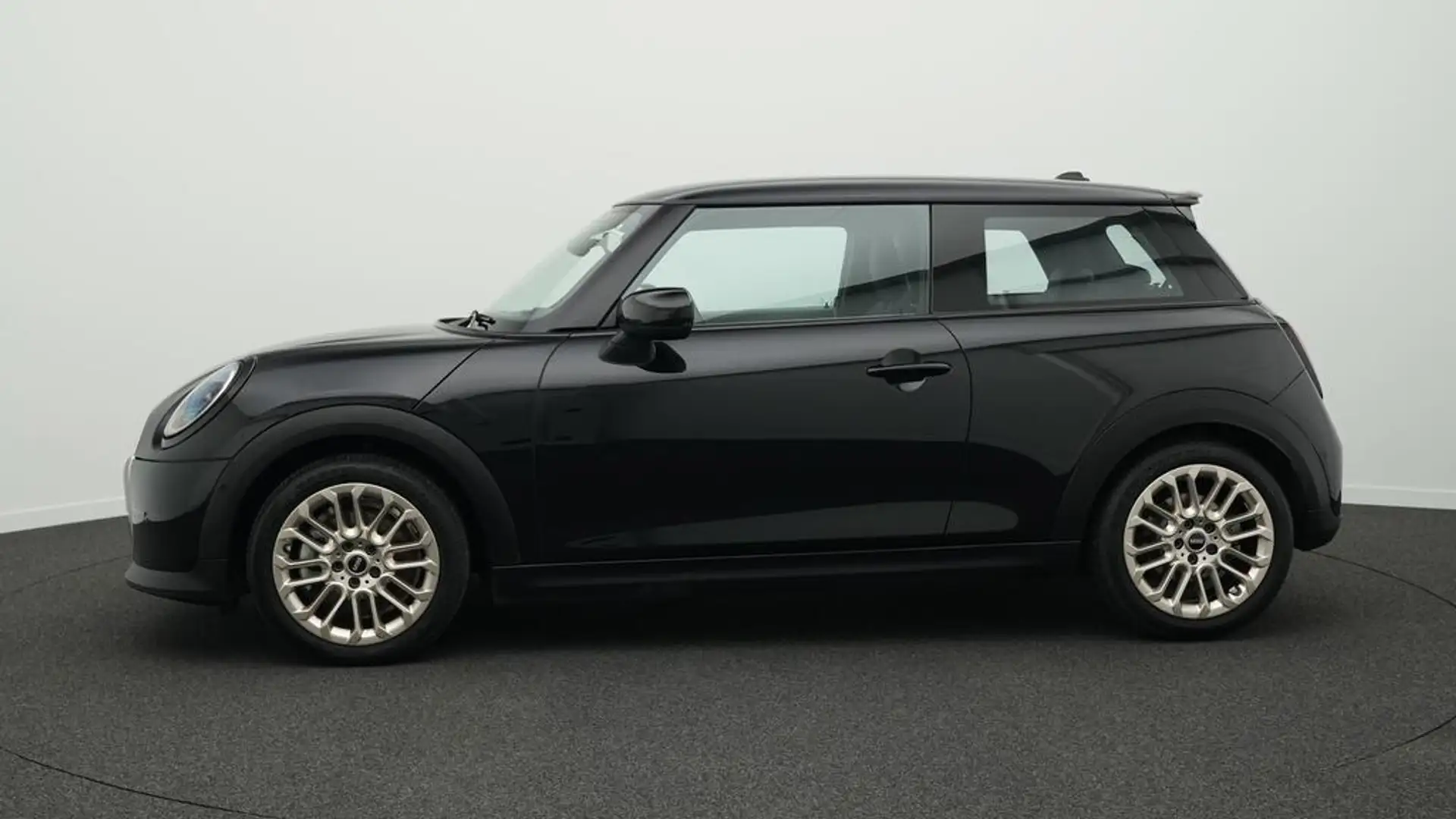 MINI Cooper S Favoured Trim Schwarz - 2