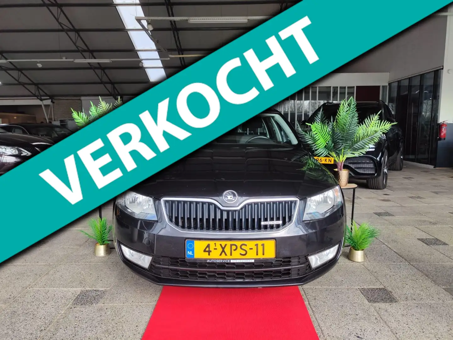 Skoda Octavia Combi 1.6 TDI Greenline NAVI Czarny - 1