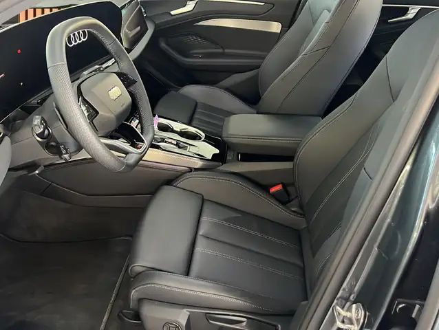 Audi A6 view 7