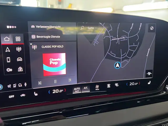 Audi A6 view 11