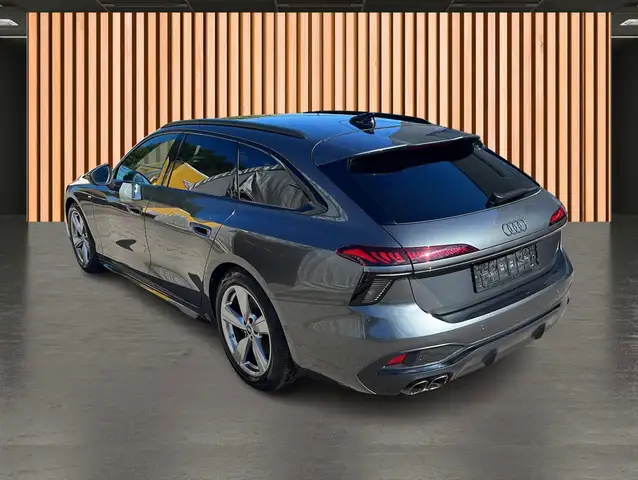 Audi A6 view 4