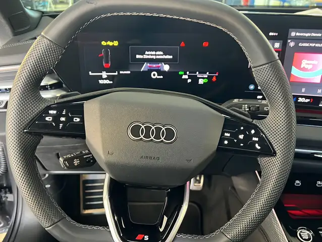 Audi A6 view 9