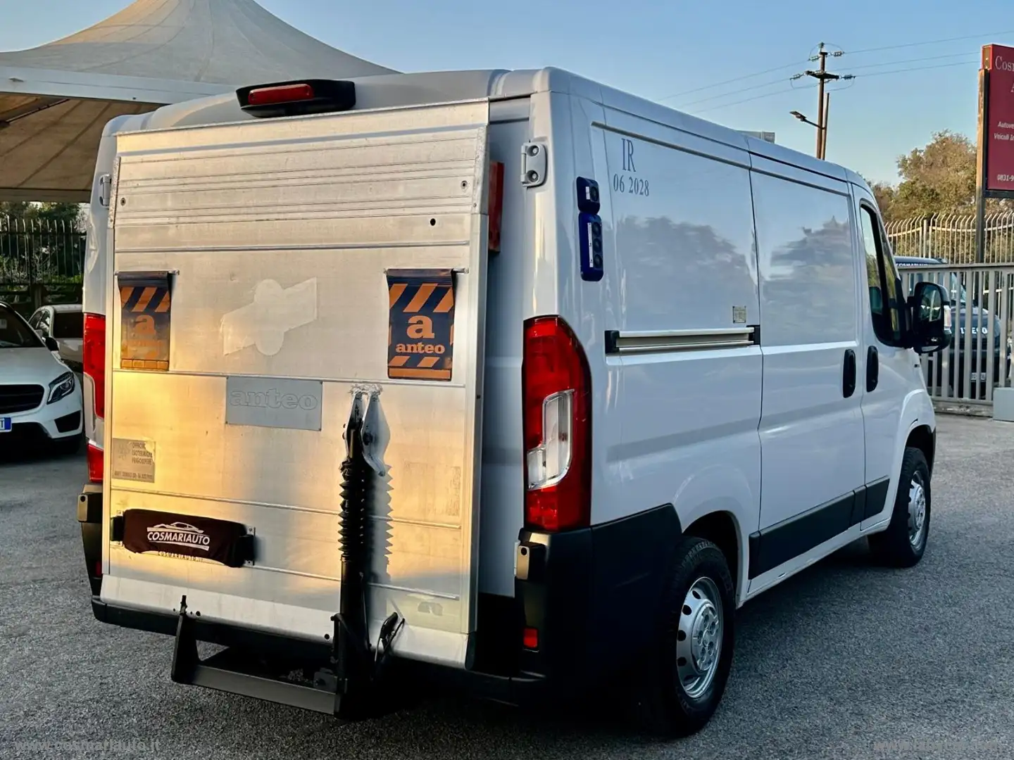 Fiat Ducato 2.3 MJT 120CV Furgone ISOTERMICO PEDANA Blanc - 1