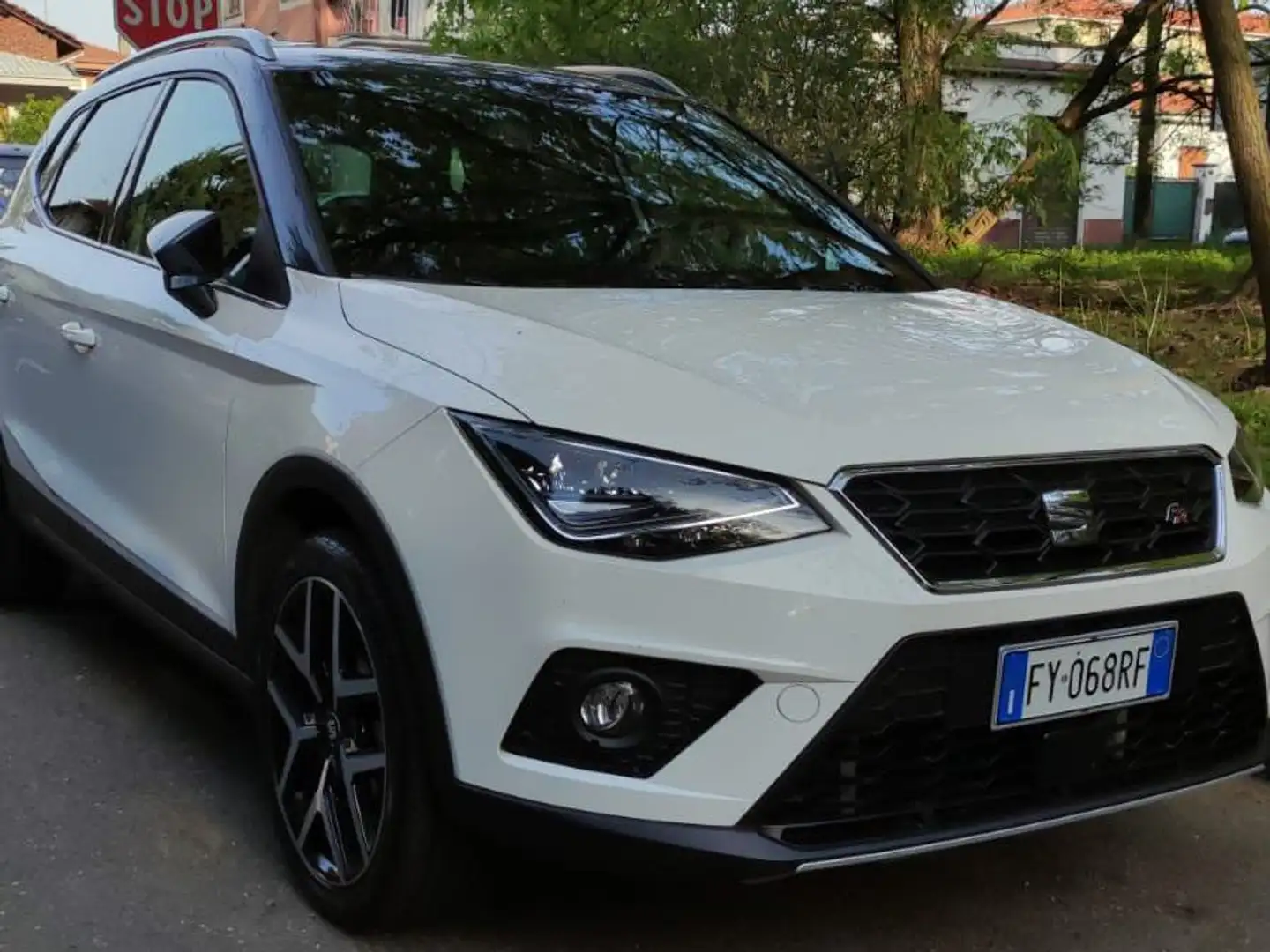SEAT Arona Arona 2017 1.0 tgi FR 90cv Bianco - 1