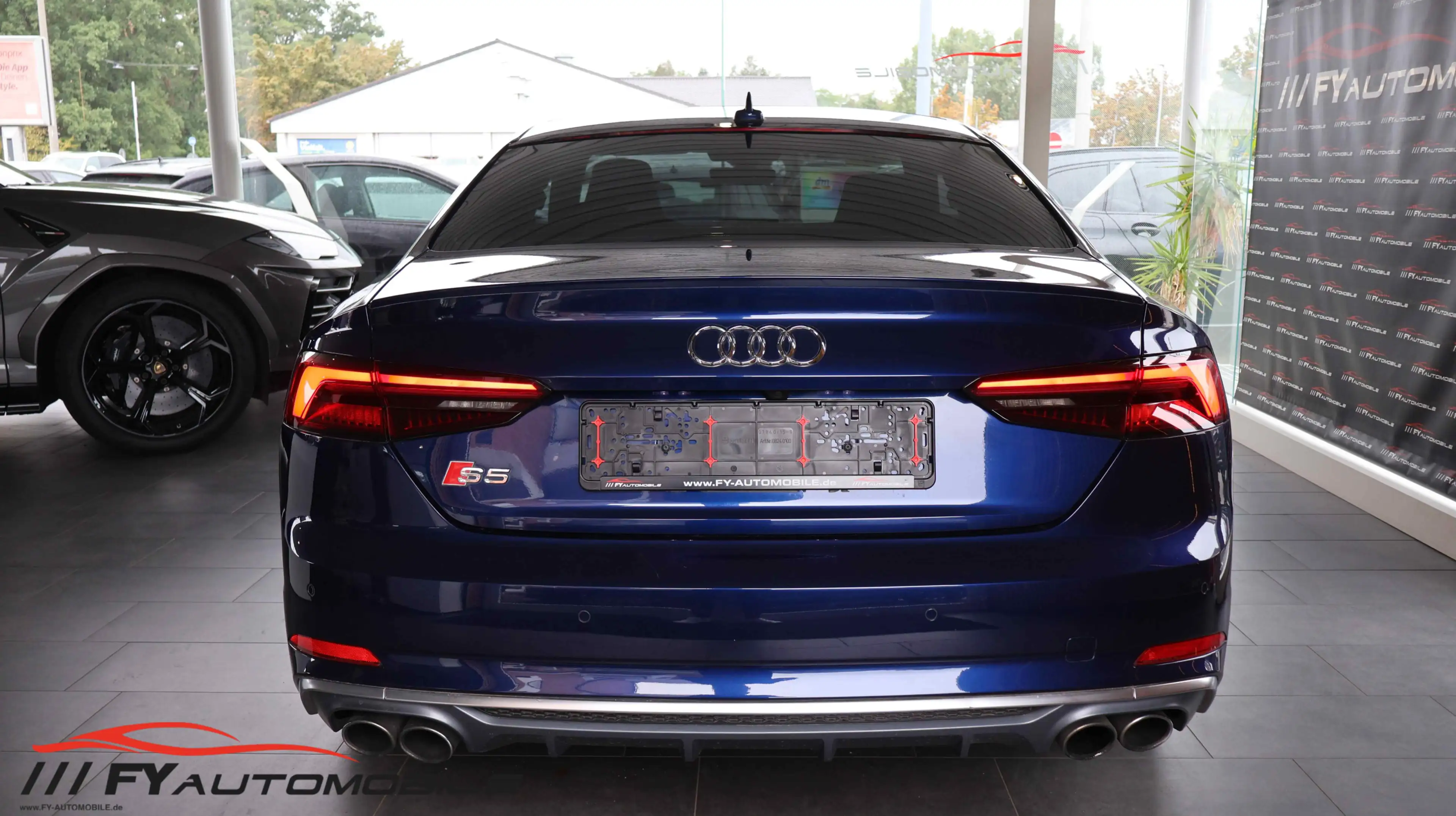 Audi S5 Coupé quattro* RS Sportsitze* Carbon* Pano* — photo 4