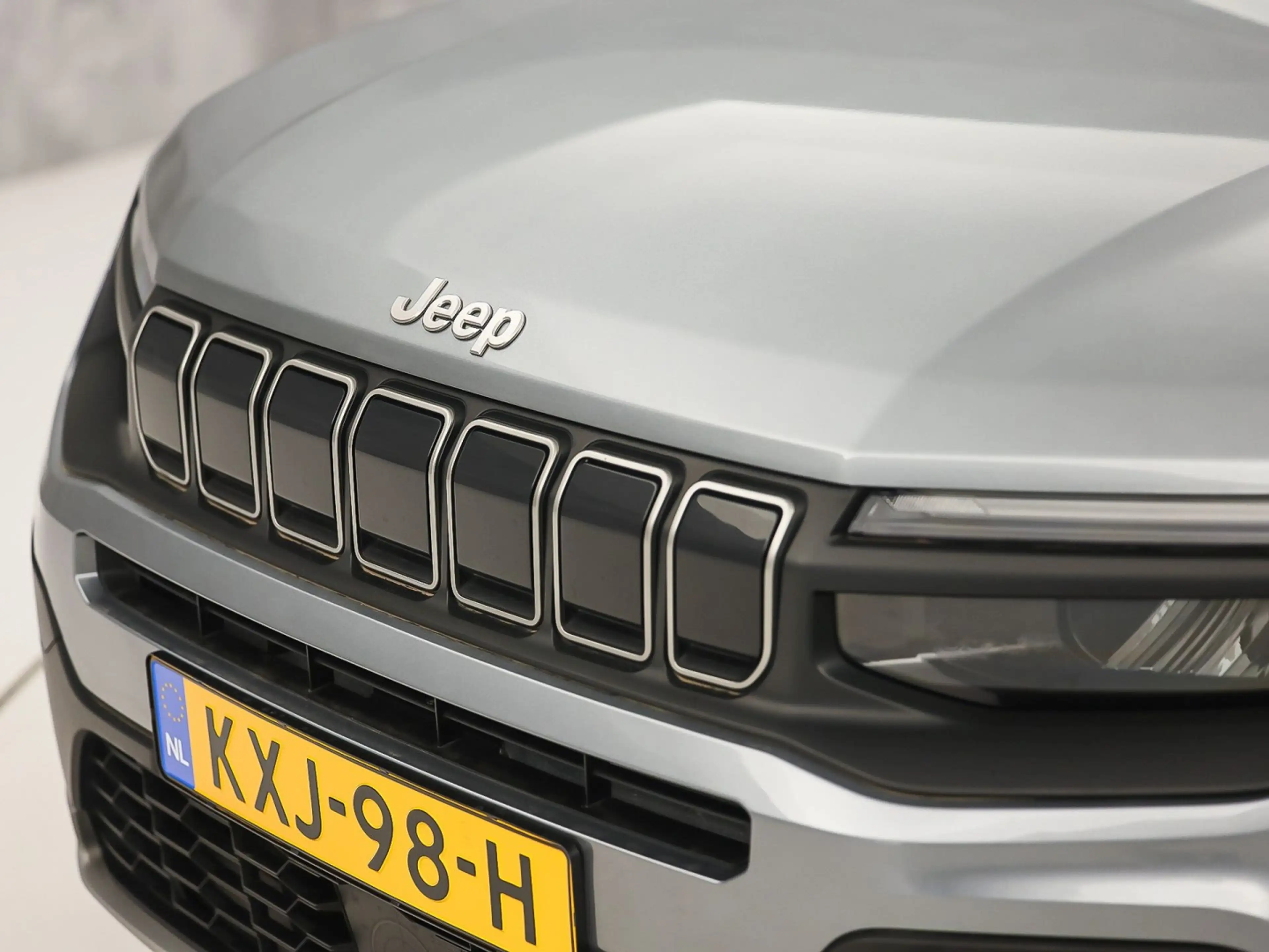 Jeep Avenger 1.2 Longitude (VIRTUAL COCKPIT, APPLE CARPLAY, 360 — photo 29