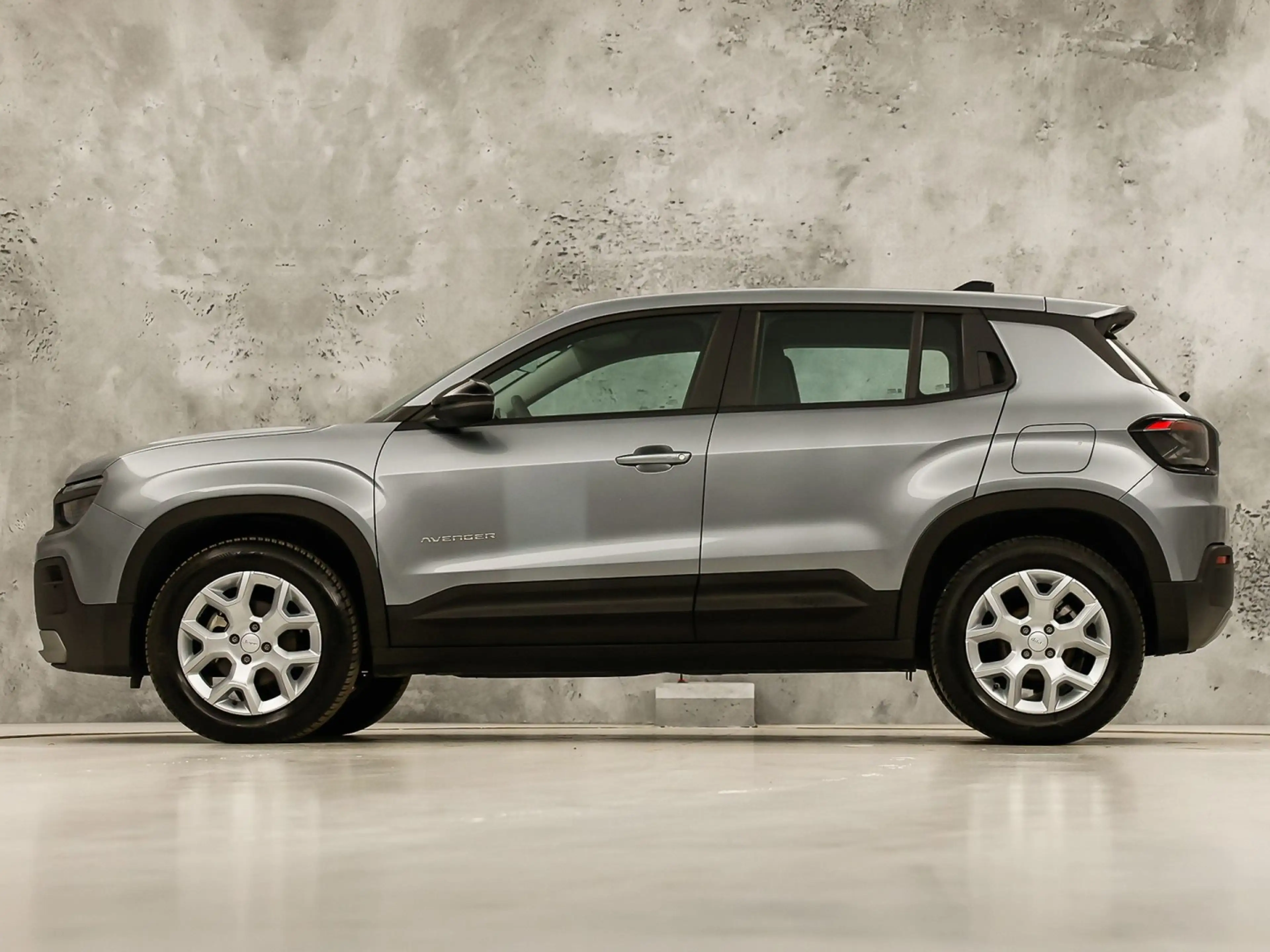 Jeep Avenger 1.2 Longitude (VIRTUAL COCKPIT, APPLE CARPLAY, 360 — photo 2