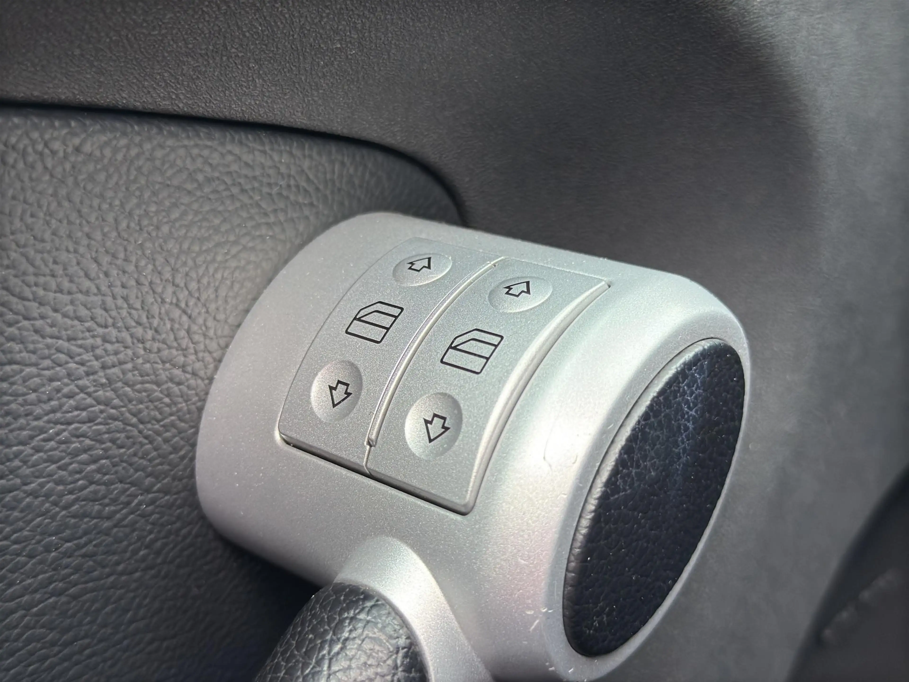 Mercedes-Benz SLK 280 /Apple & Android Carplay/Navi/Stoel&Nek verw./Harm — photo 16
