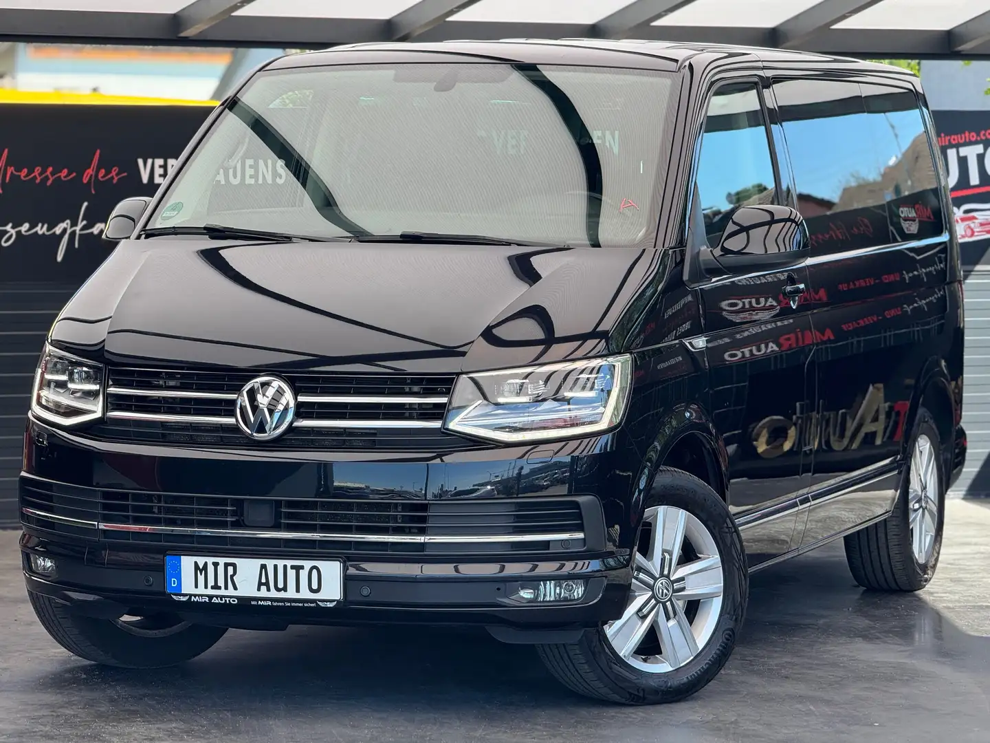 Volkswagen T6 Multivan Multivan Generation Six 4Motion Fekete - 1
